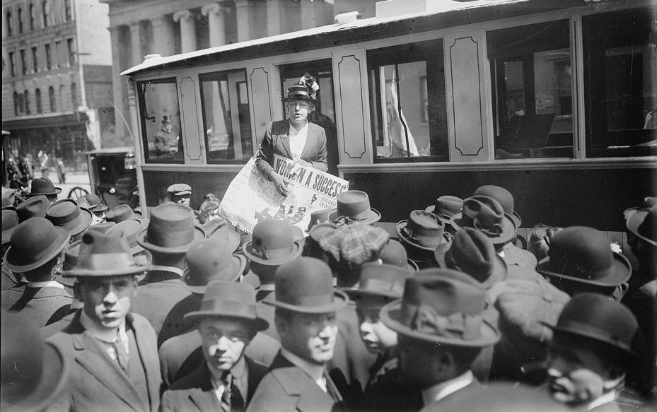 Elizabeth Rogers at the suffrage van, 1915